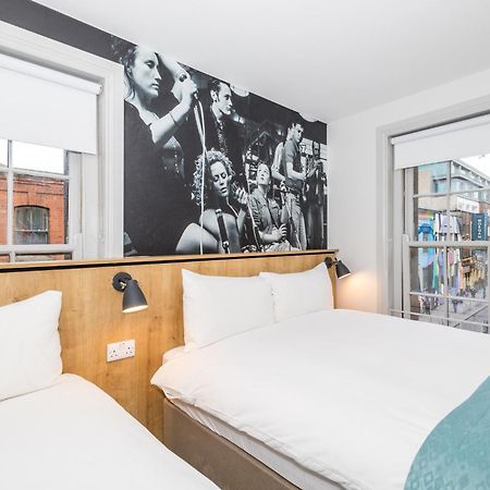 The Auld Dubliner Hotel ภายนอก รูปภาพ